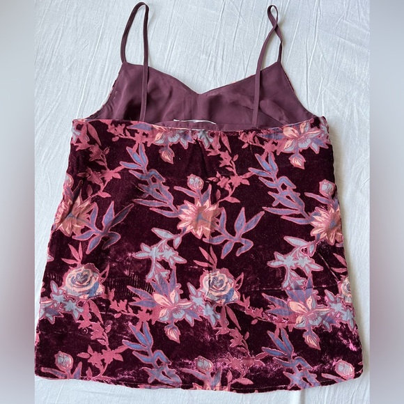 Twik by Simon’s velvet like tank top burgundy floral - Picture 3 of 4